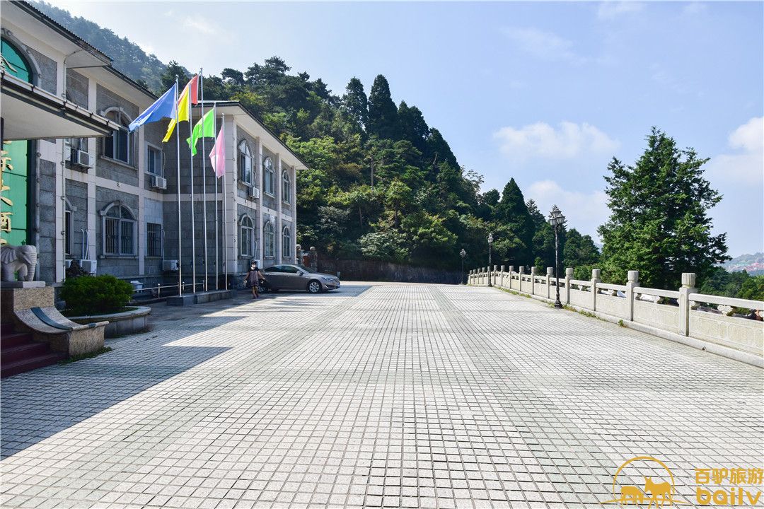 江西九江庐山鑫辉国际大酒店价查询,庐山附近包吃包住包完-旅游官方