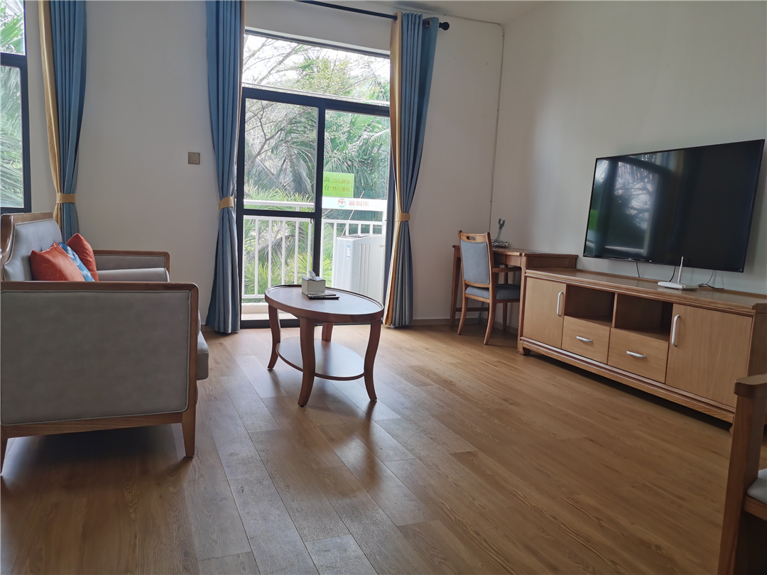 海南三亚爸妈乐康养